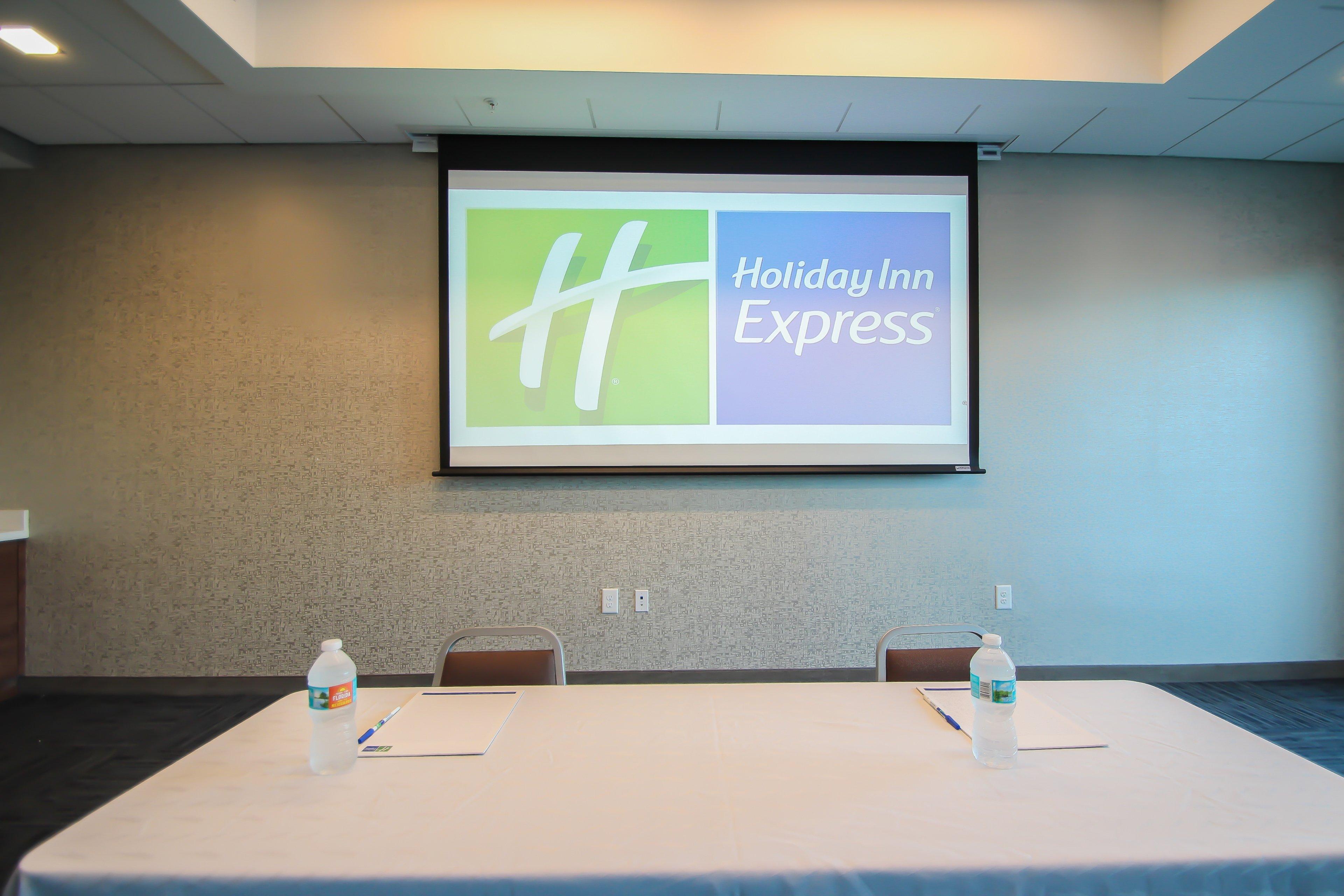 Holiday Inn Express & Suites Miami Airport East, An Ihg Hotel Exterior foto